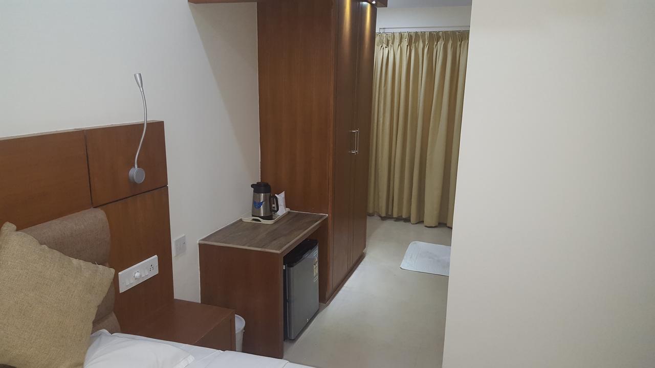 Sree Gokulam Residency Thrissur Exterior foto