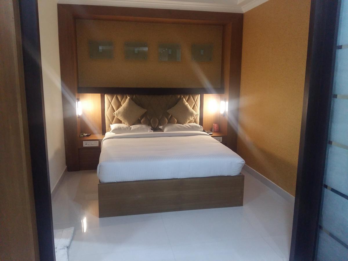 Sree Gokulam Residency Thrissur Exterior foto