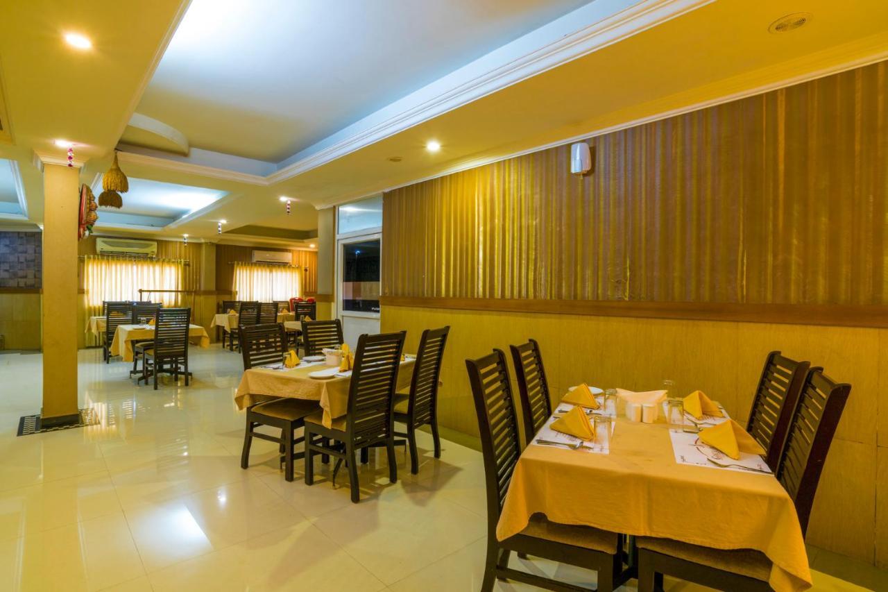 Sree Gokulam Residency Thrissur Exterior foto