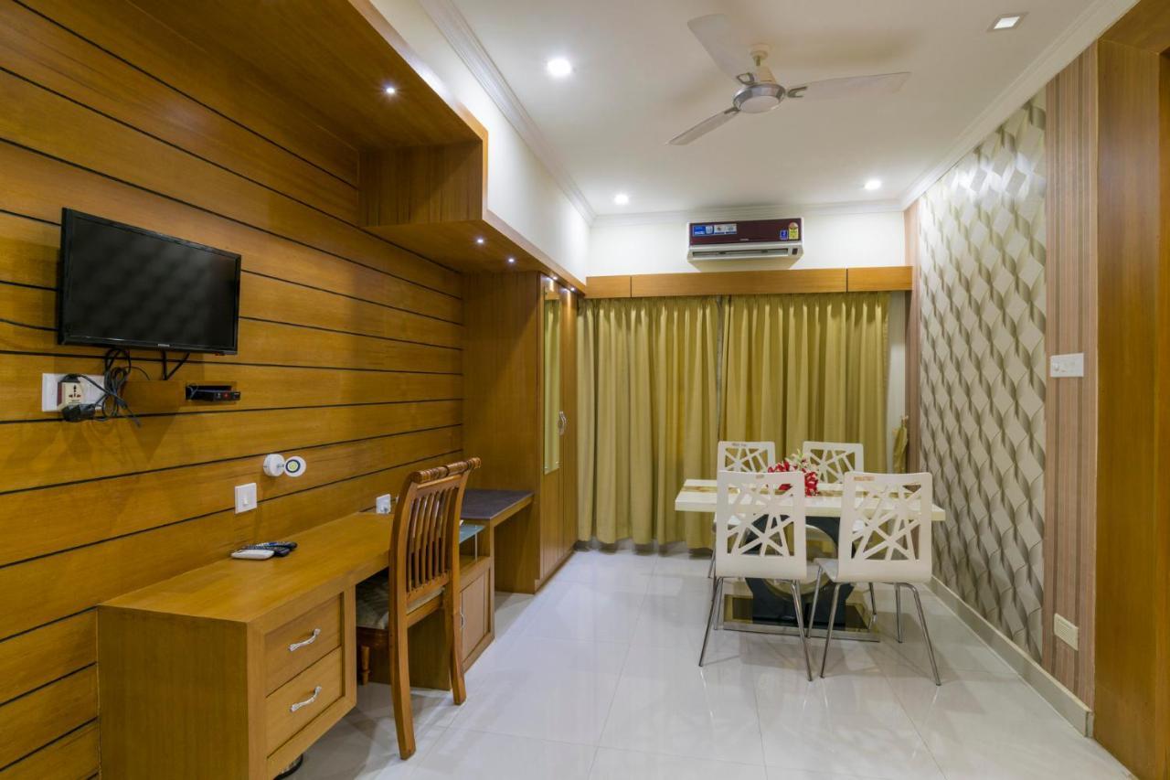 Sree Gokulam Residency Thrissur Exterior foto