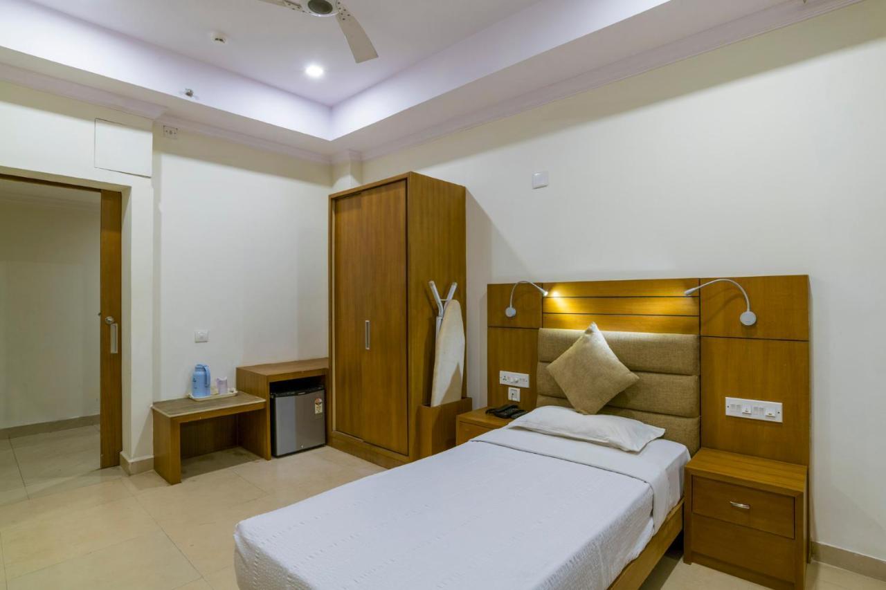 Sree Gokulam Residency Thrissur Exterior foto