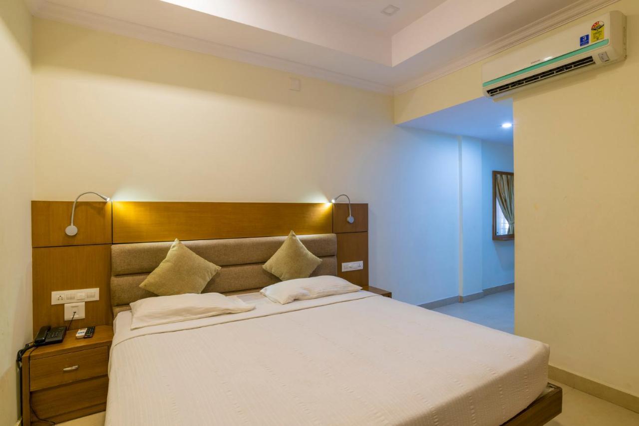 Sree Gokulam Residency Thrissur Exterior foto